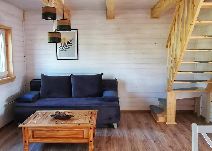 Freedom House * Dolina (Klodzko)